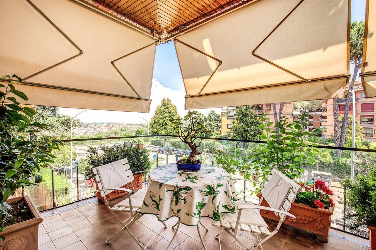 Terrazza Piccolomini: Elegant Apartment Stunning View Over Rome/St Peter'S Dome Exterior foto